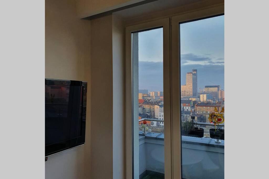 R O M A N T I C City View By Kato Katowice Exterior foto